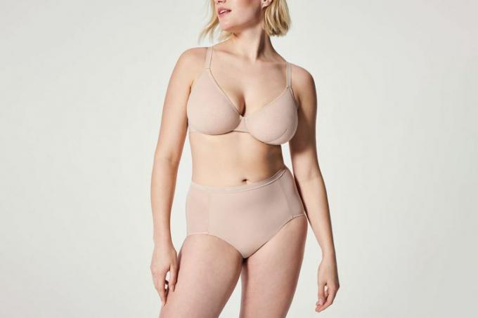 Figi modelujące Spanx Sheer